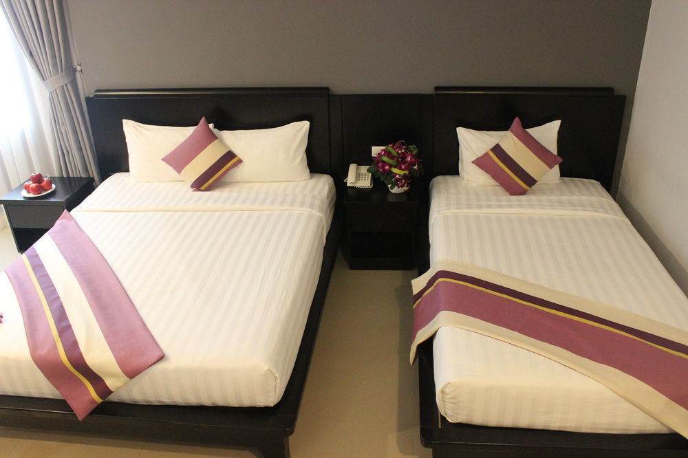 Lavender Hotel Хошимин Экстерьер фото